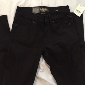 Lucky Brand Jeans - 🍀Lucky brand distressed jeggings🍀 Lucky Brand Jeans - 🍀Lucky brand distressed jeggings🍀